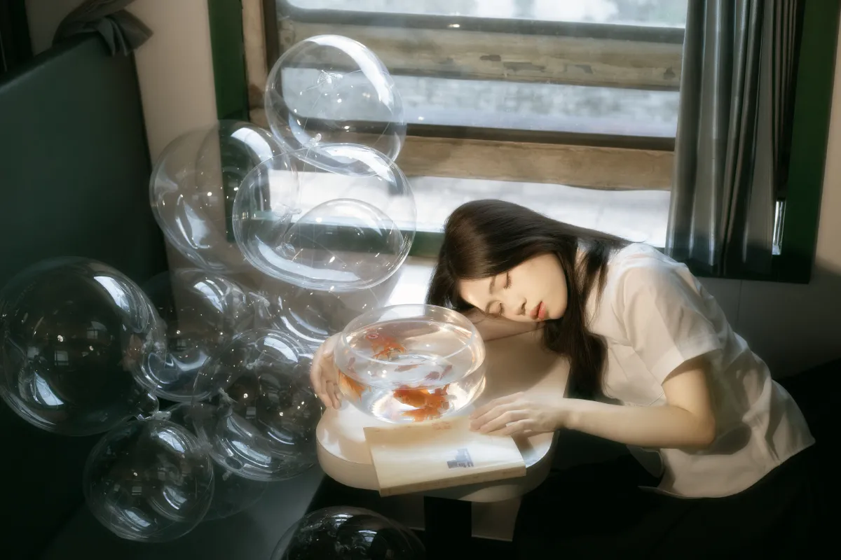 穆木林林_一粒金豆子《绿皮火车波波球》美图作品图片4