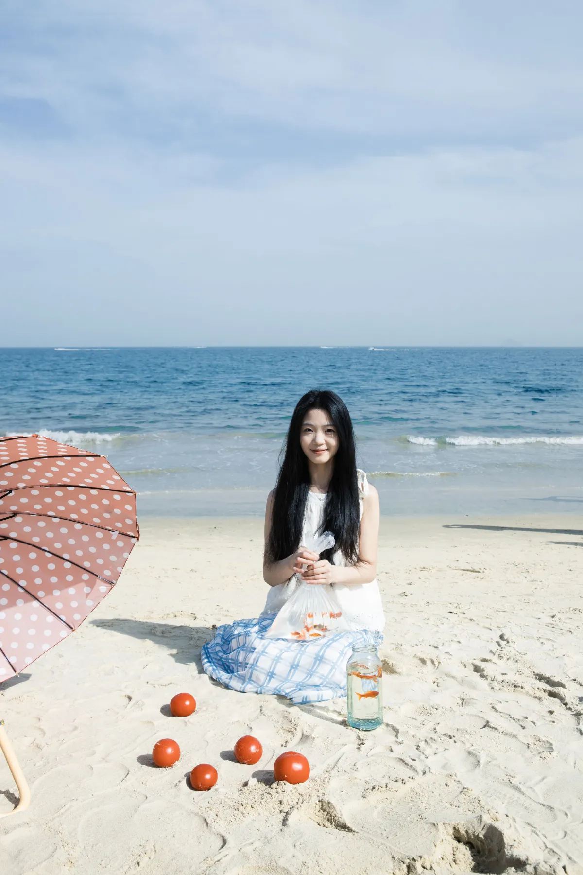 穆木林林_葡桃-《海边金鱼》美图作品图片5