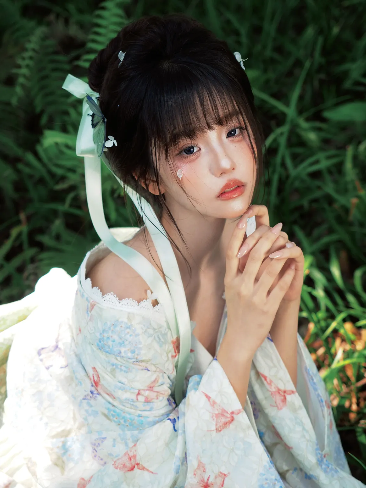 草摩旋子_小欣一一《阳光是盛夏的动脉》美图作品图片3