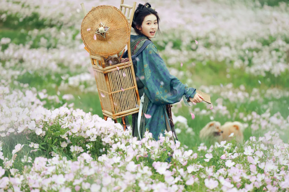 扶卮_甜心芽芽《江湖少女》美图作品图片2