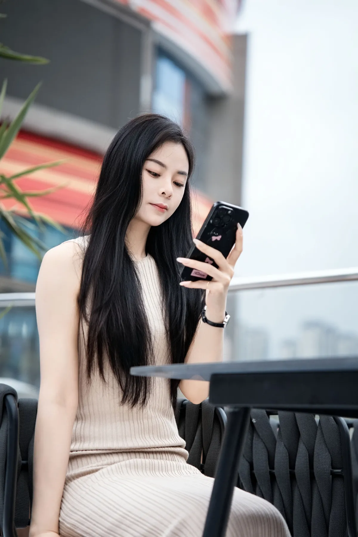 我不是梁朝伟_小颖《城市街拍》美图作品图片4