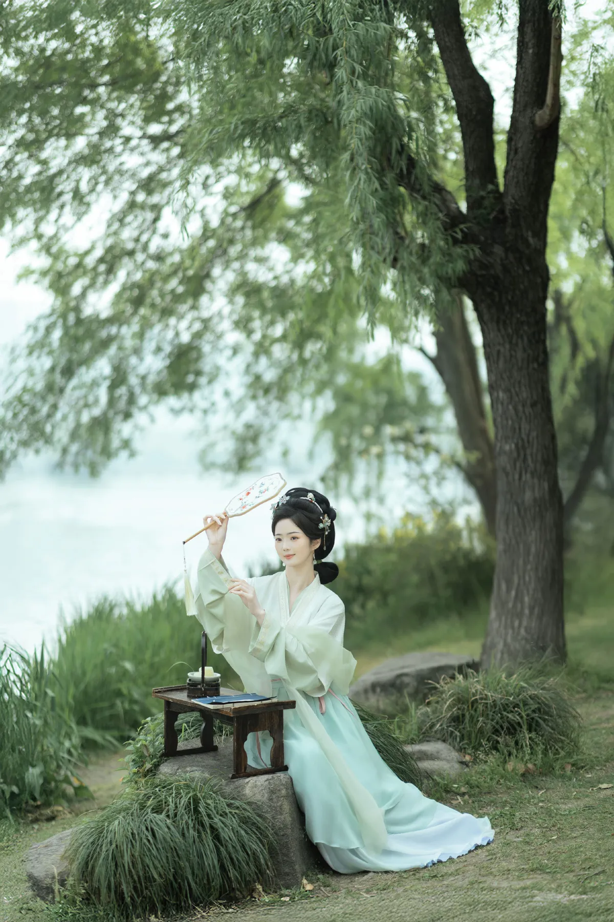 担花人