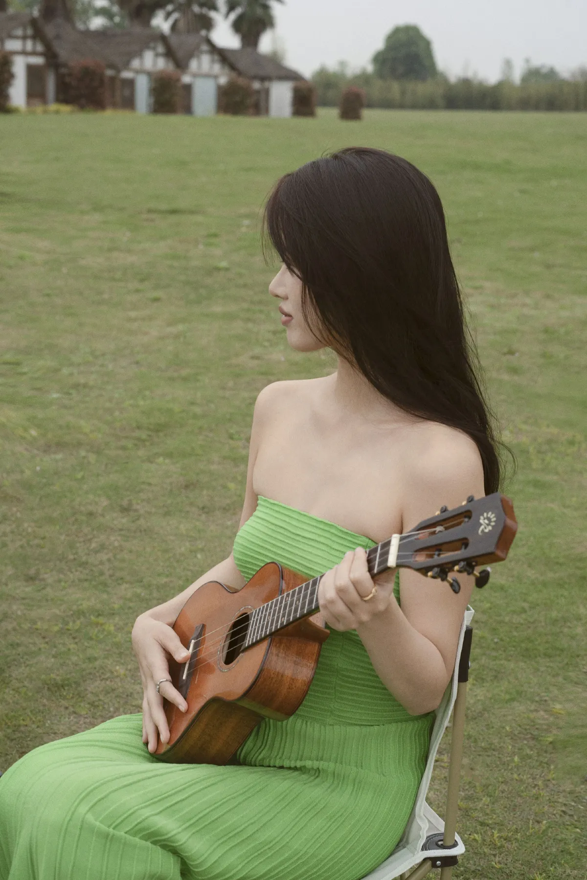 Ukulele3