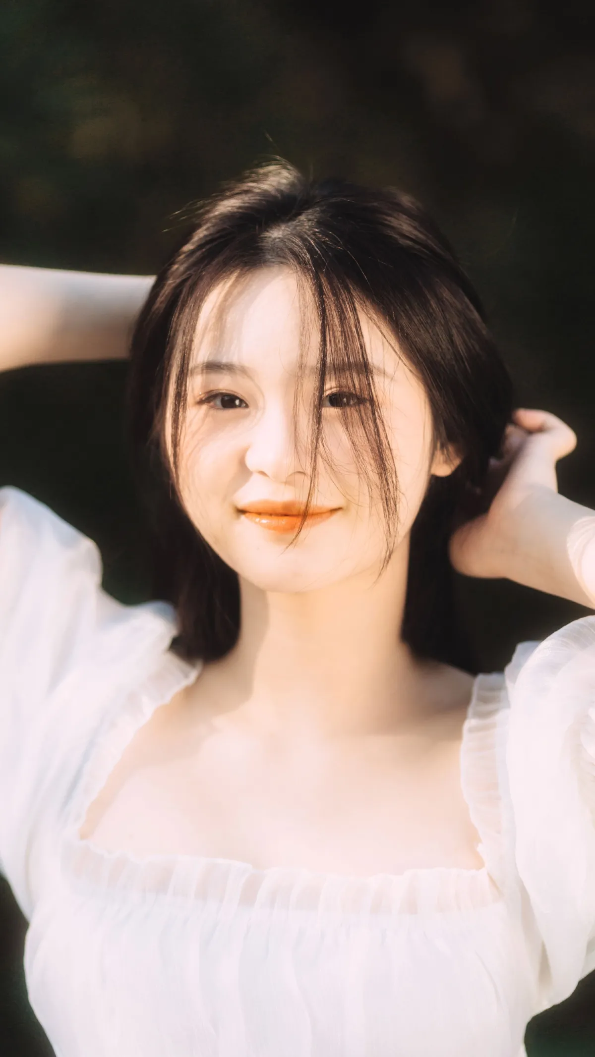 明媚如你