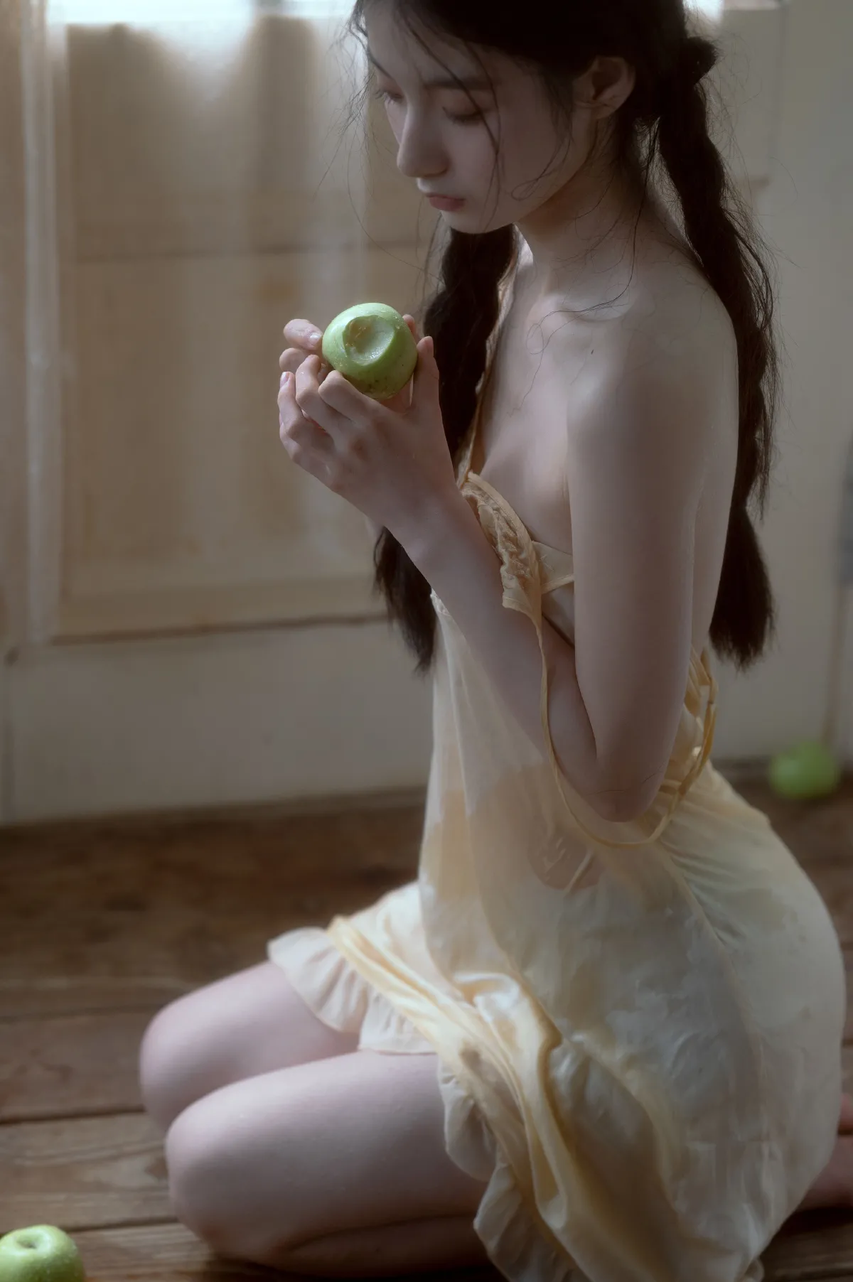 一只小黑王_tree《贝拉花园》美图作品图片2