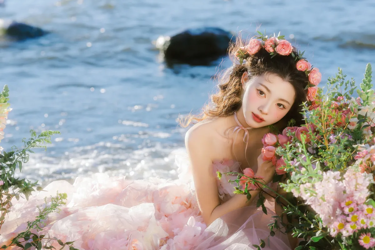 薄荷糖_鹿离《海边的玫瑰公主》美图作品图片4
