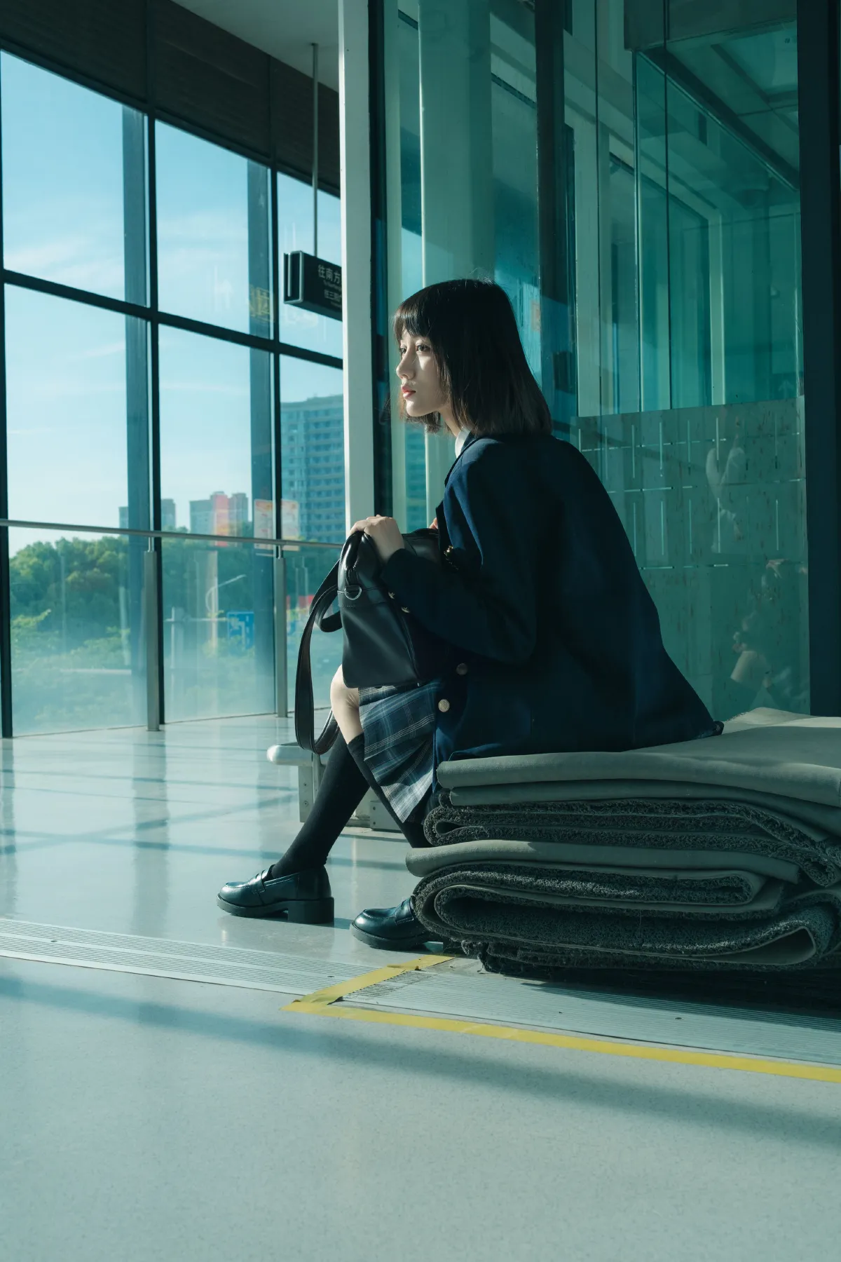 不苦_七七《这哪里是在拍照，这明明是在拍电影》美图作品图片2