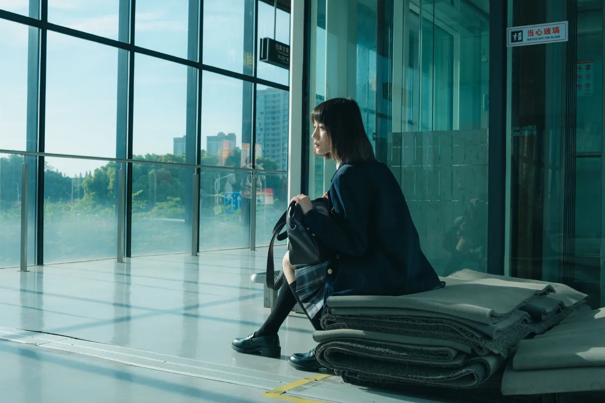 不苦_七七《这哪里是在拍照，这明明是在拍电影》美图作品图片3