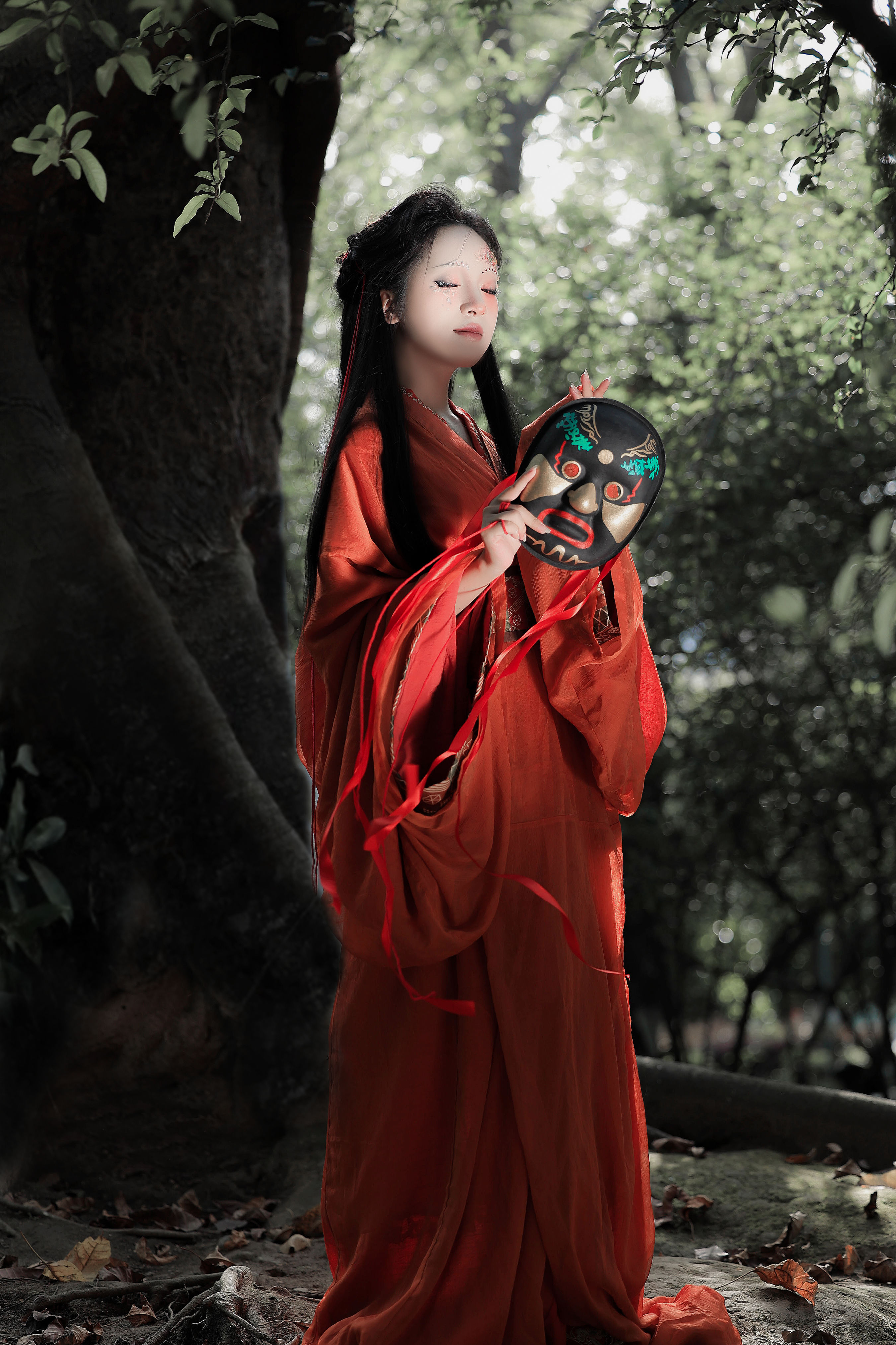 六月月月er_君不君《山鬼》美图作品图片1