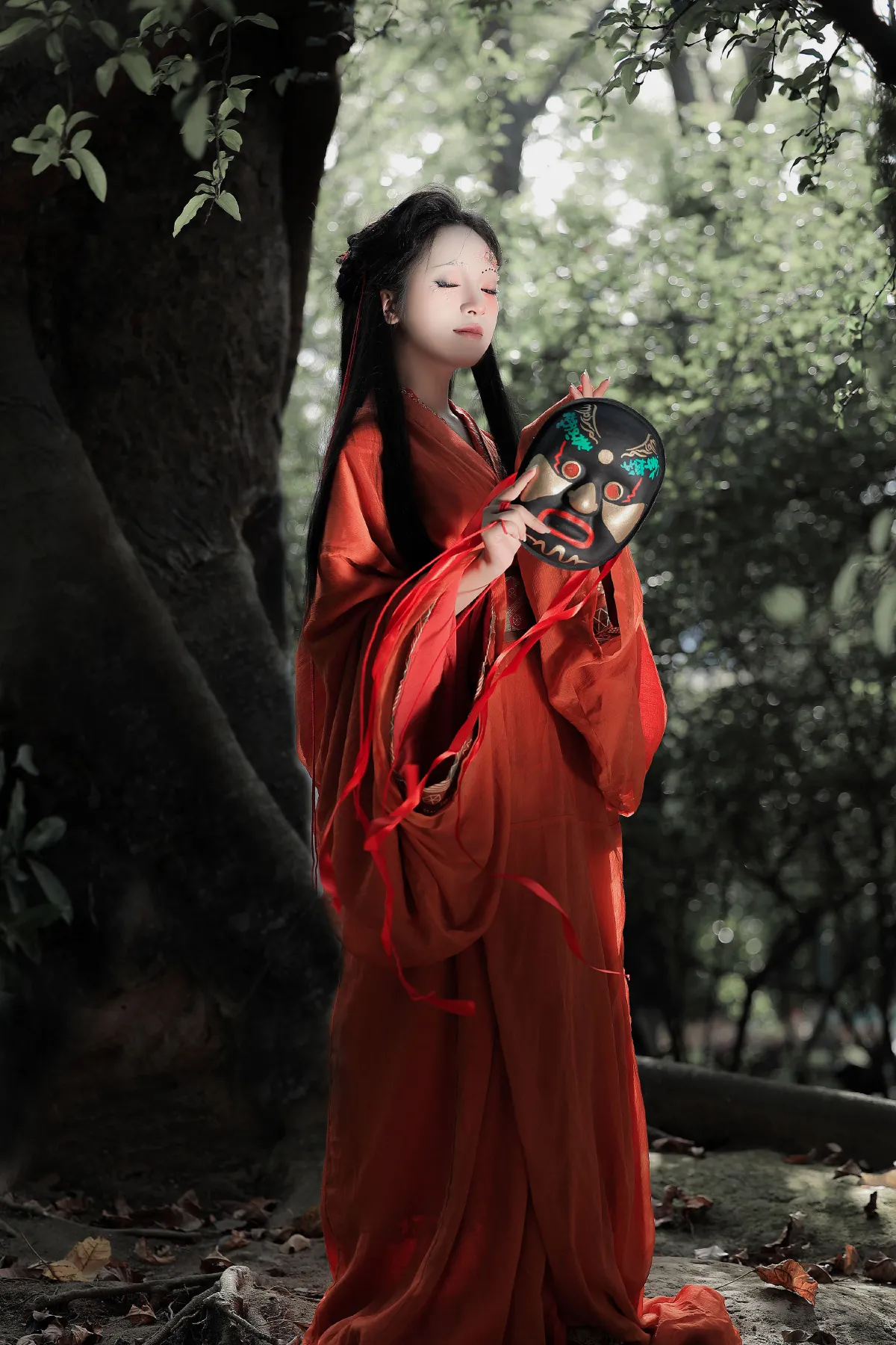 六月月月er_君不君《山鬼》美图作品图片1