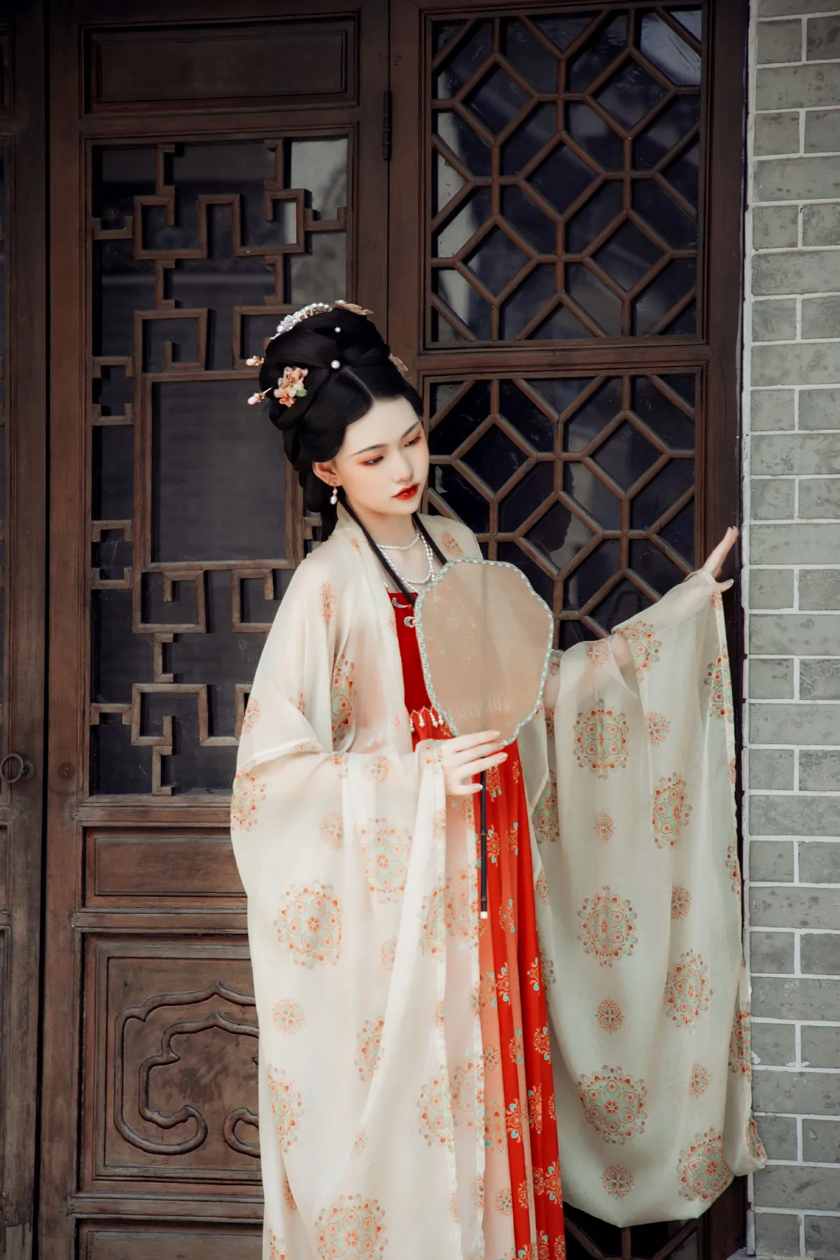 惹红尘