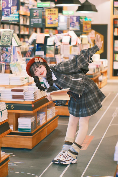 书店女孩