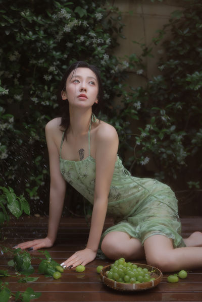 夏日青提