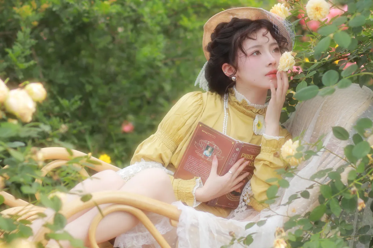 庄园少女～在浪漫的小花园小憩