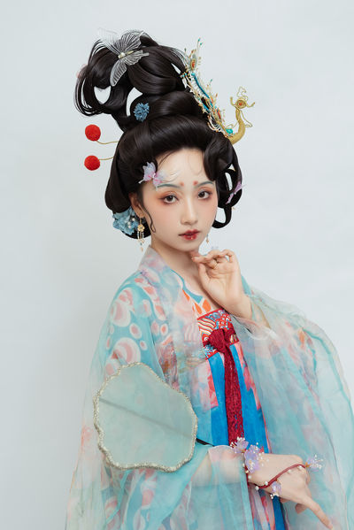 似她