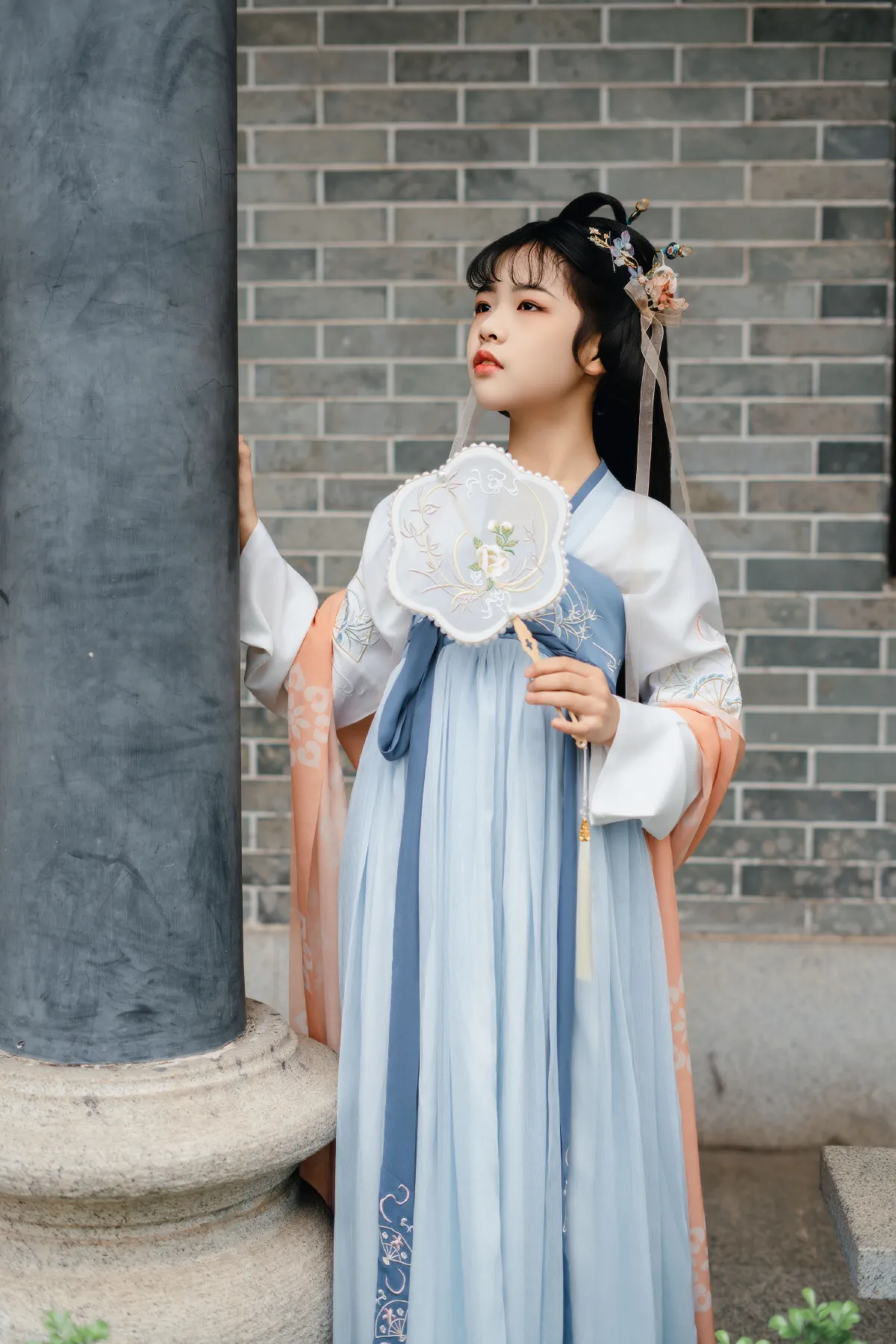 穿汉服的小女孩1
