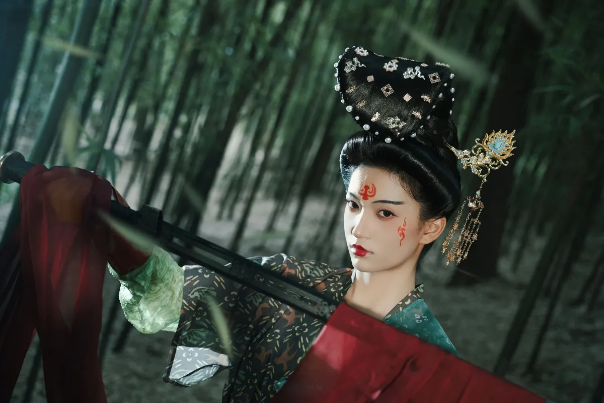 野心比美貌更锋利1