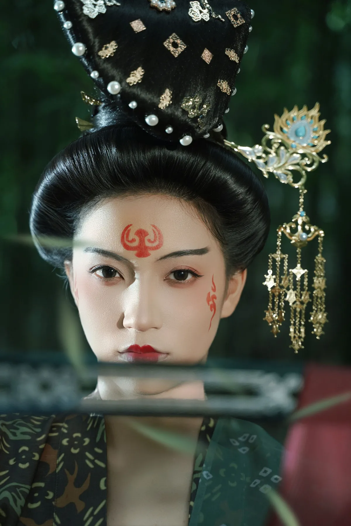野心比美貌更锋利
