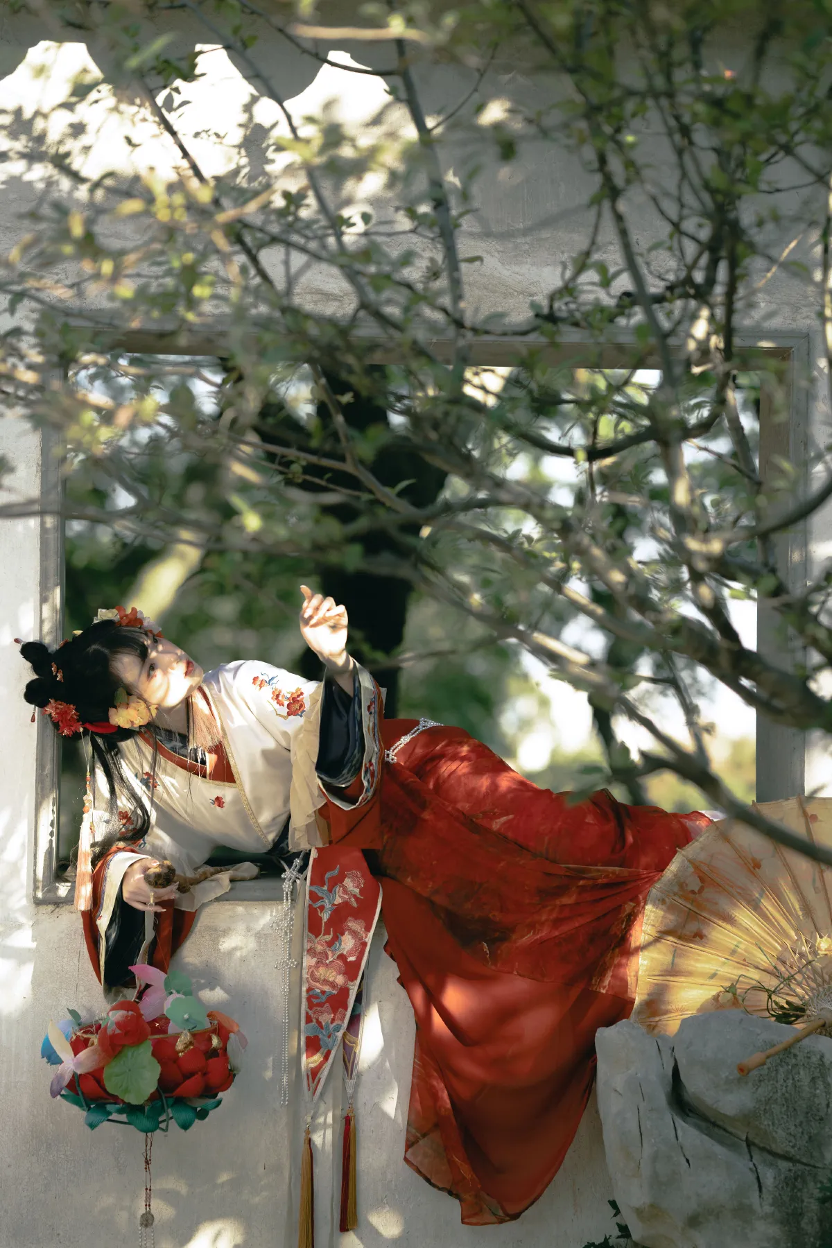 园林中的小花妖3