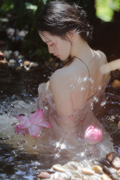 夏莲