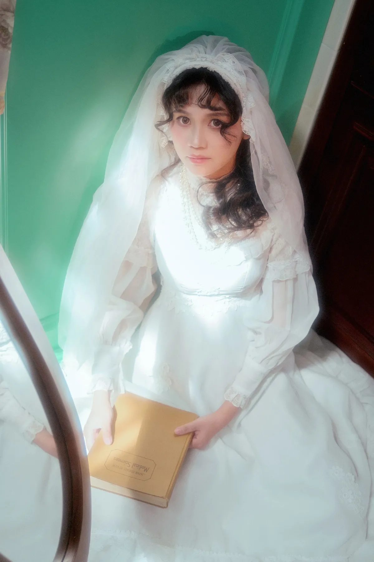 复古婚纱