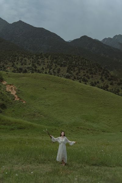 那远山呼唤我