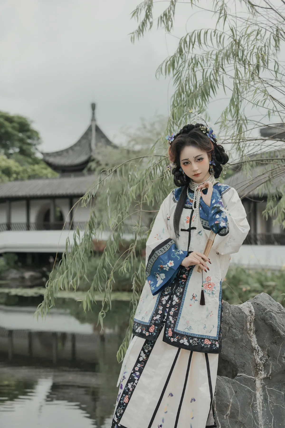 清汉女2