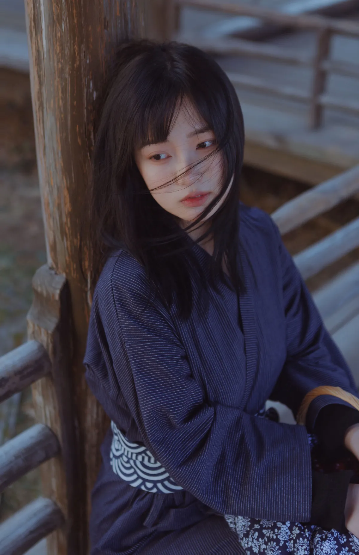 山房岑寂