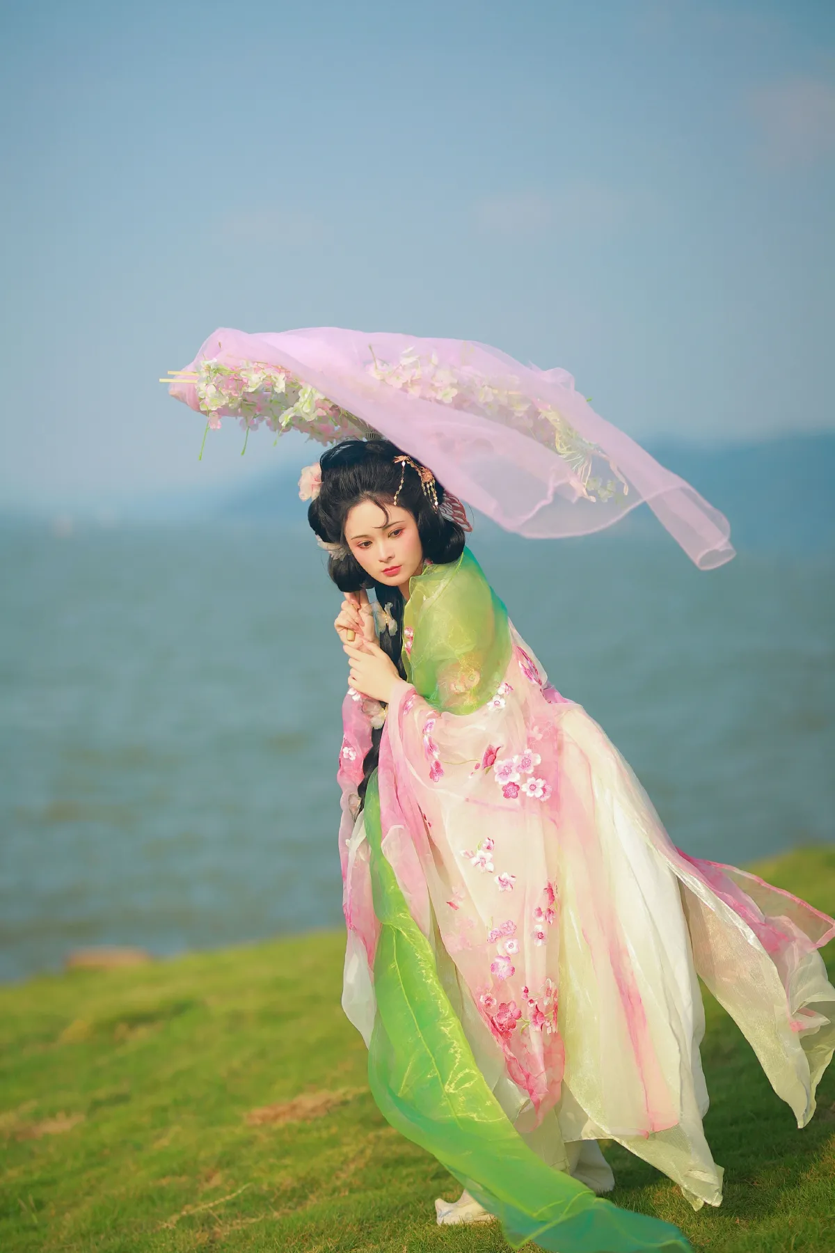 一风一袂，一湖一美1