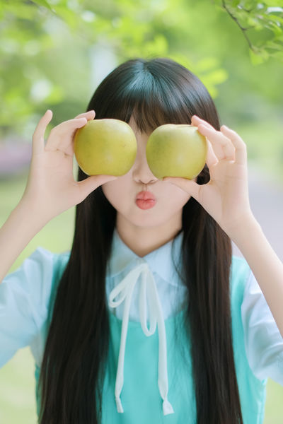 空气像青苹果 公车开满花朵