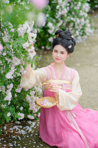 粉色娇嫩你如今几岁了