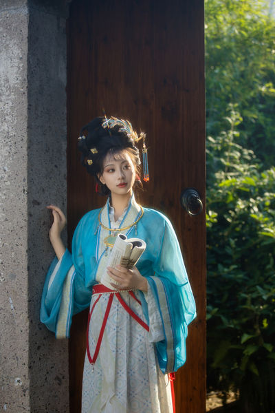宋仕女