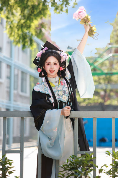 国风毕业礼