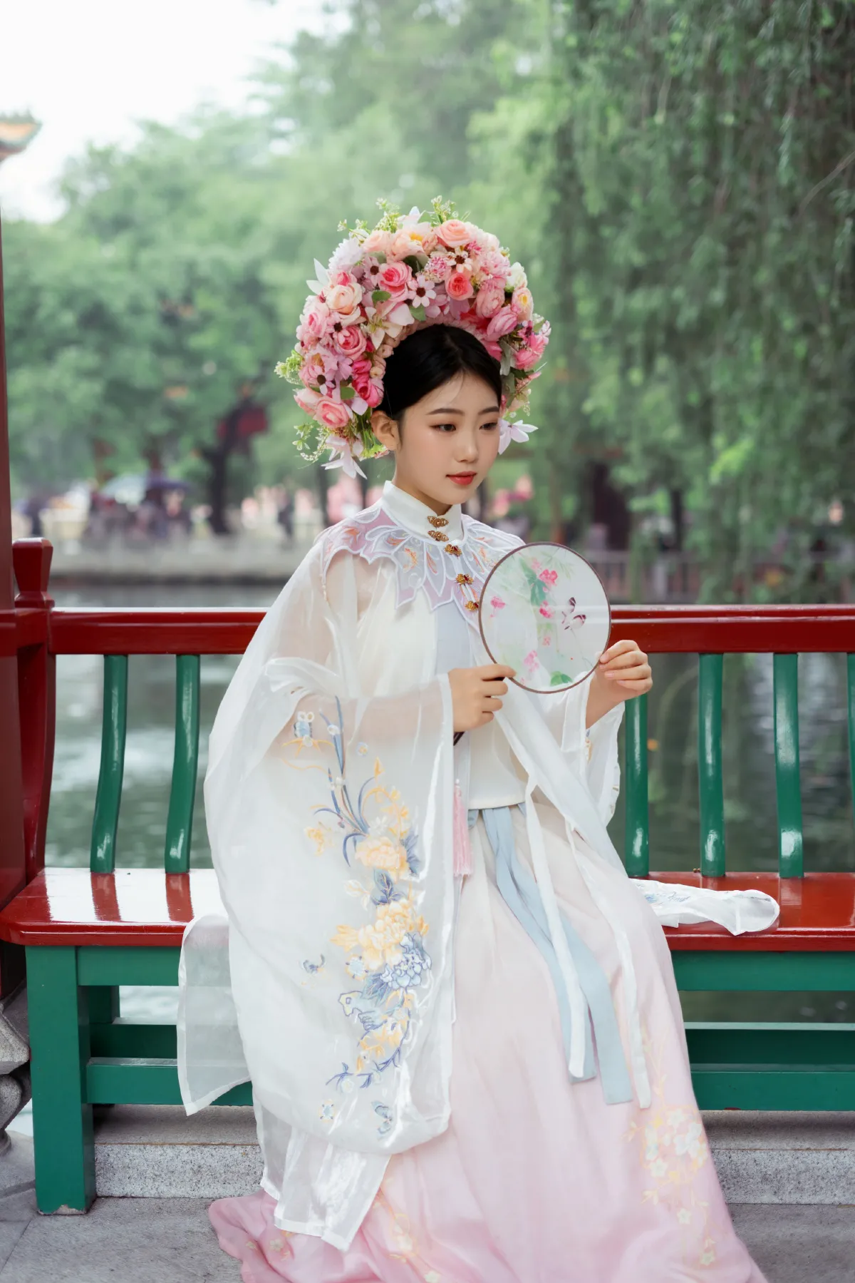 今生簪花，今世漂亮。1