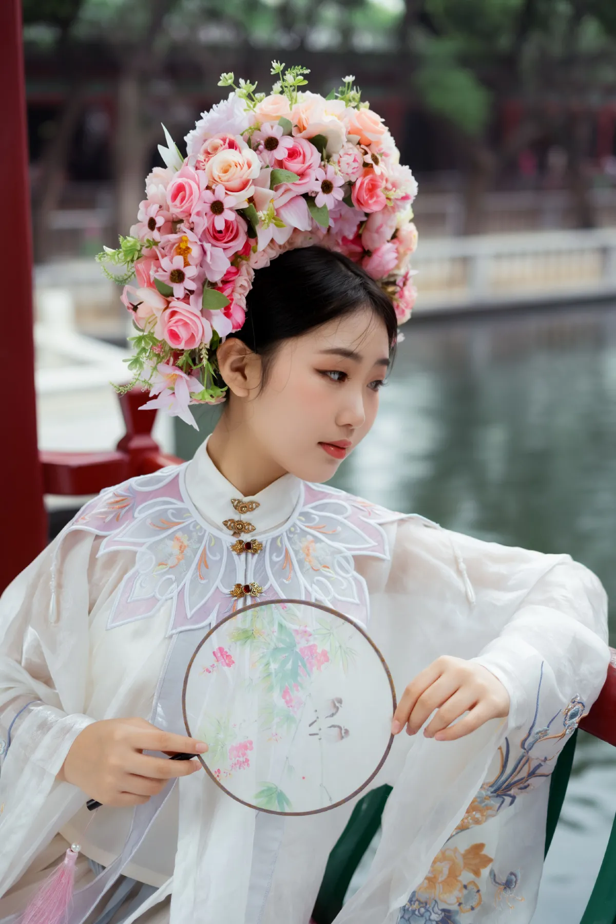 今生簪花，今世漂亮。5