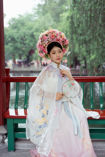 今生簪花，今世漂亮。