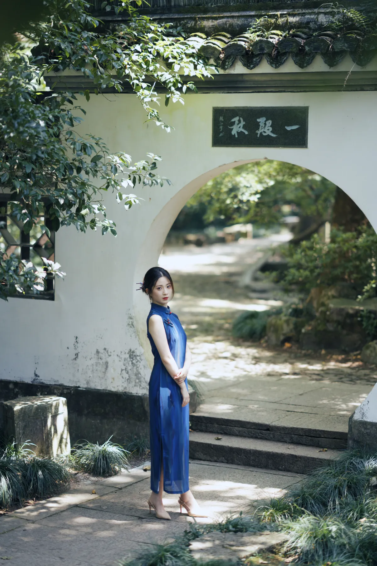 蓝色旗袍 虎跑的夏1
