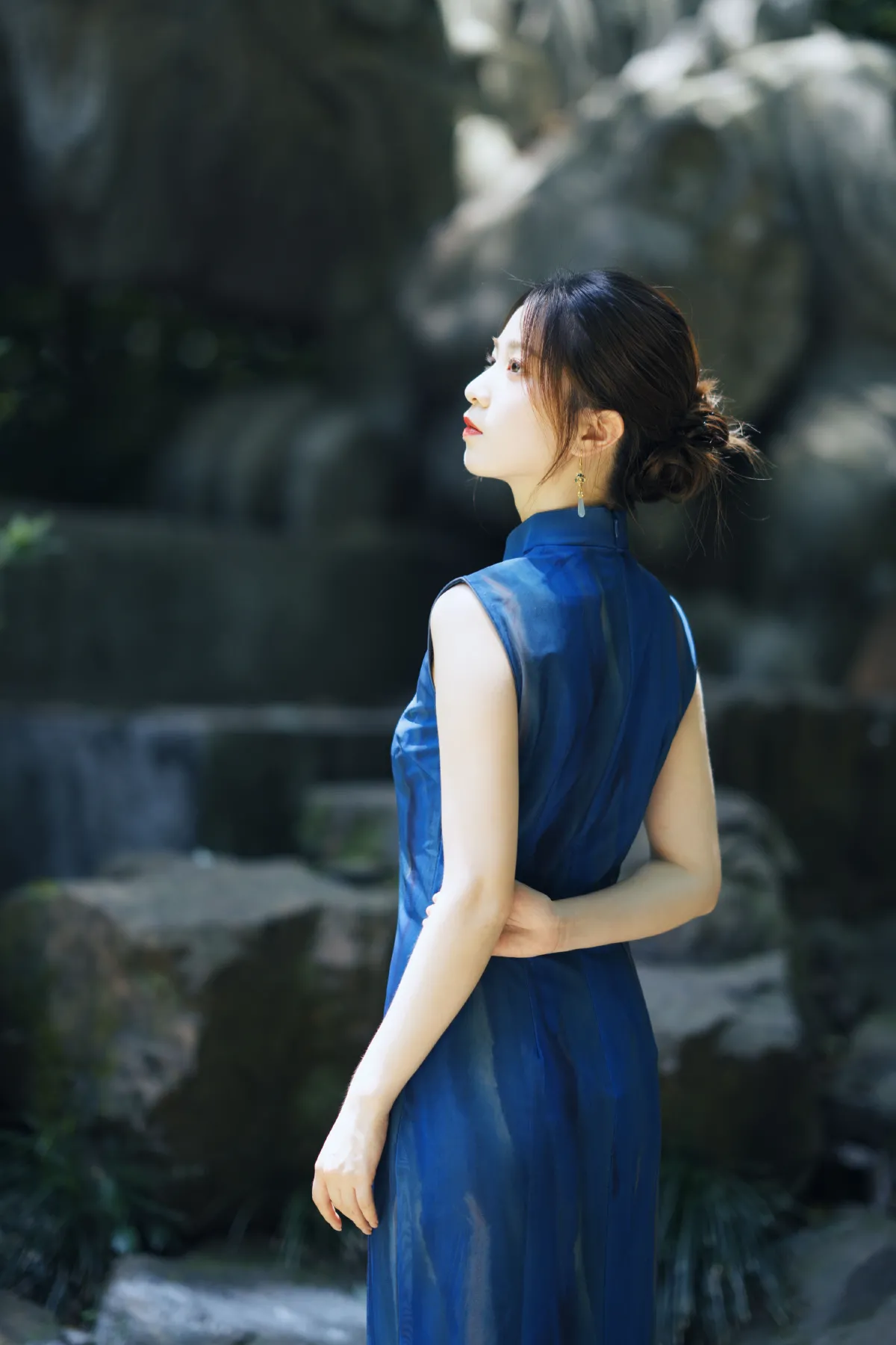 蓝色旗袍 虎跑的夏3