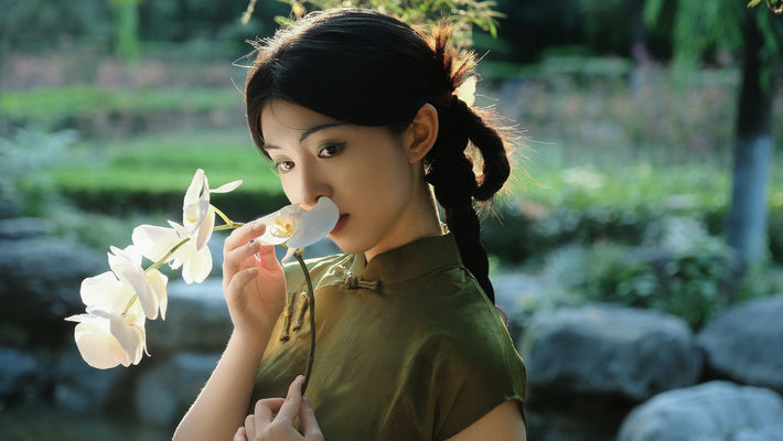 只此青绿