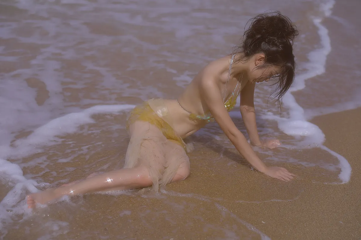 她从海中走来2