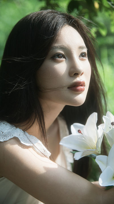 杜松混合茉莉的风
