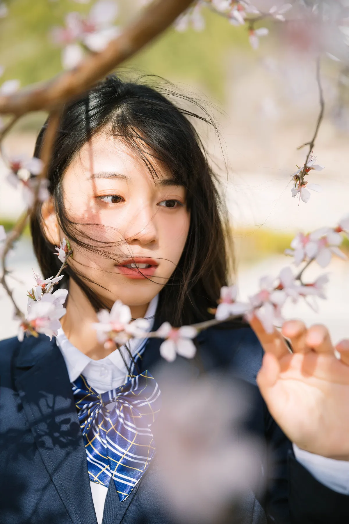 星空下的嬿子_阳羊得意-《花季少女》美图作品图片5