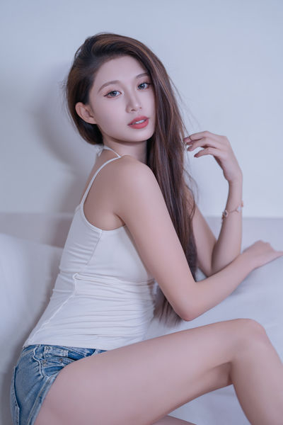 白与蓝的慵懒