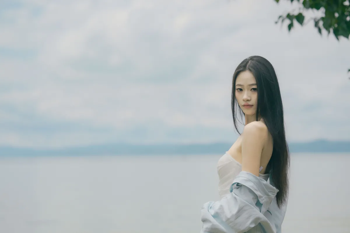 在水一方