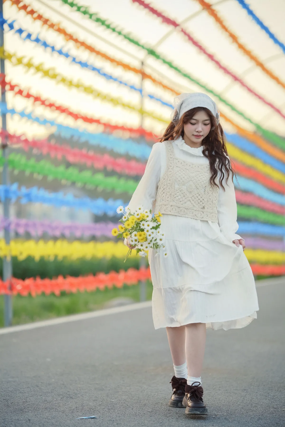 田园少女油菜花