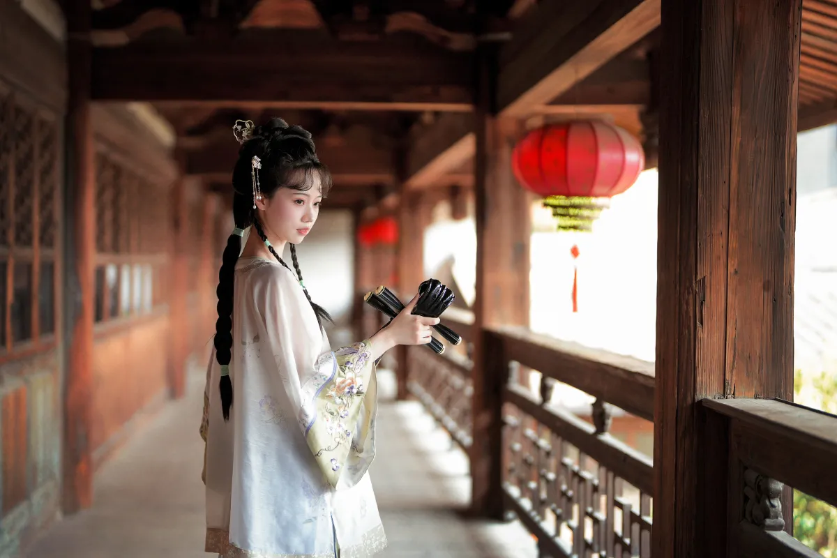 清汉女人像拍摄