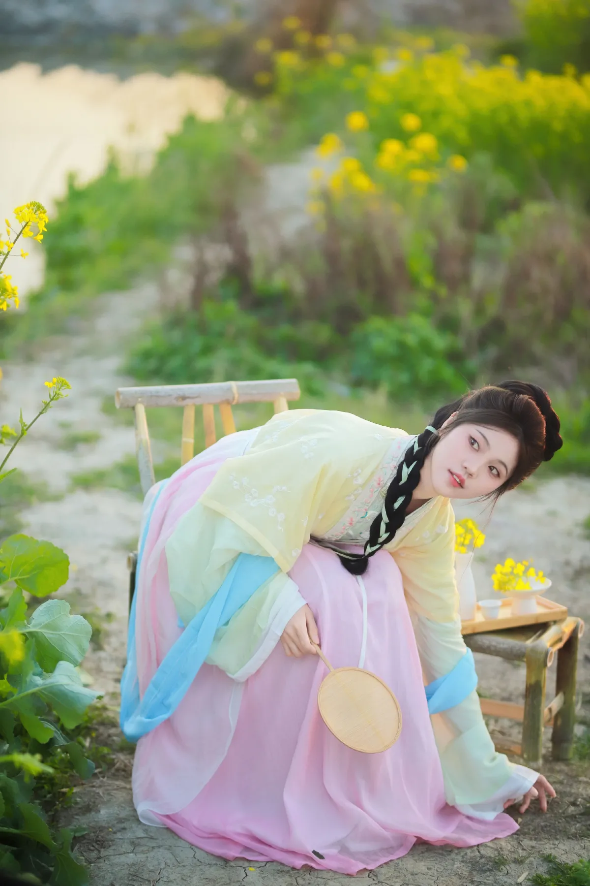 油菜花与少女2