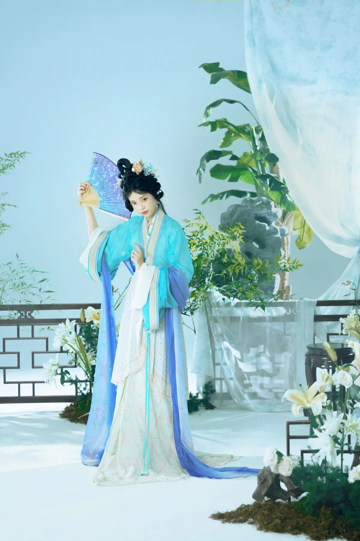 凉风至，荷以消夏3