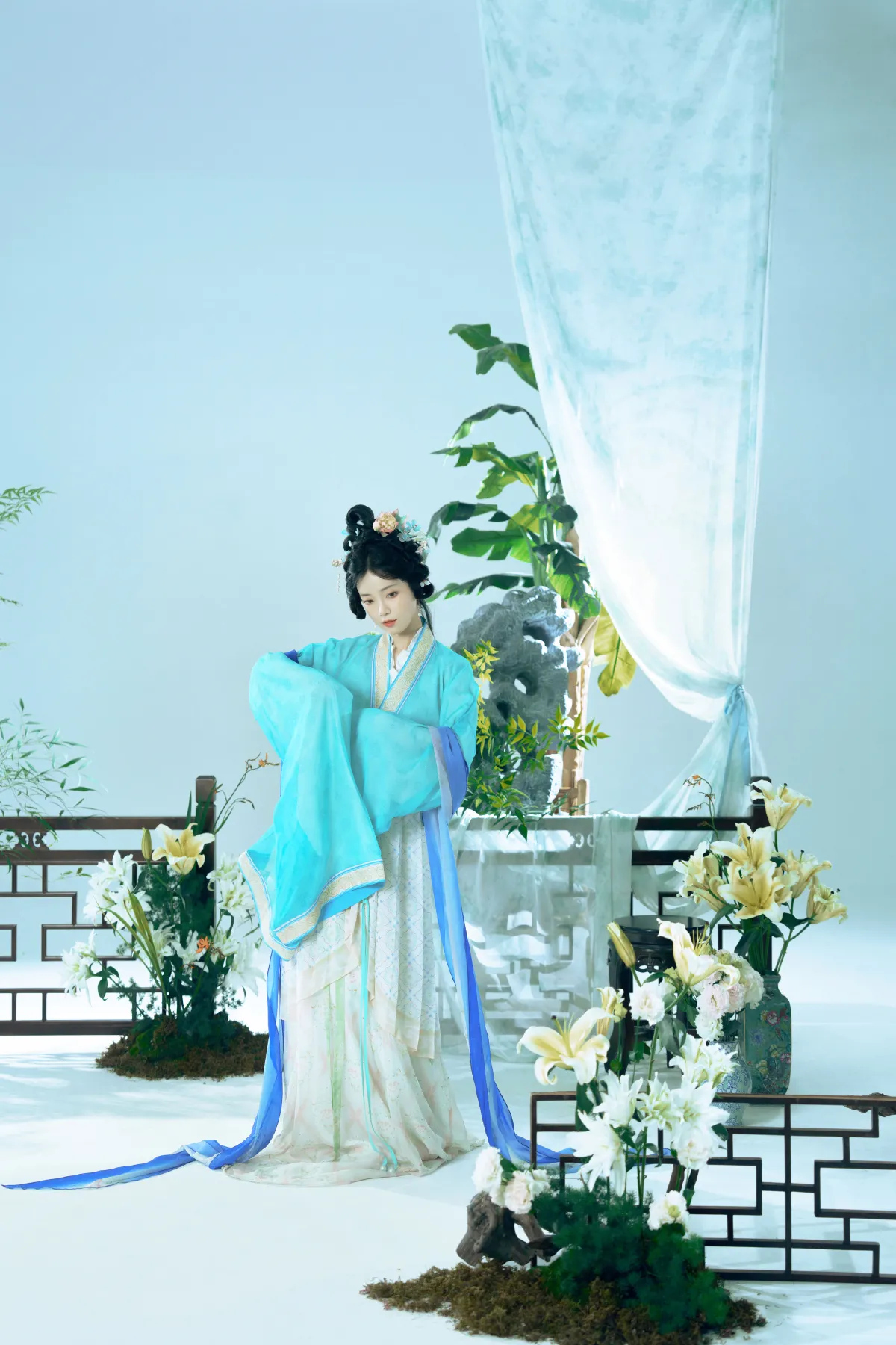 凉风至，荷以消夏5