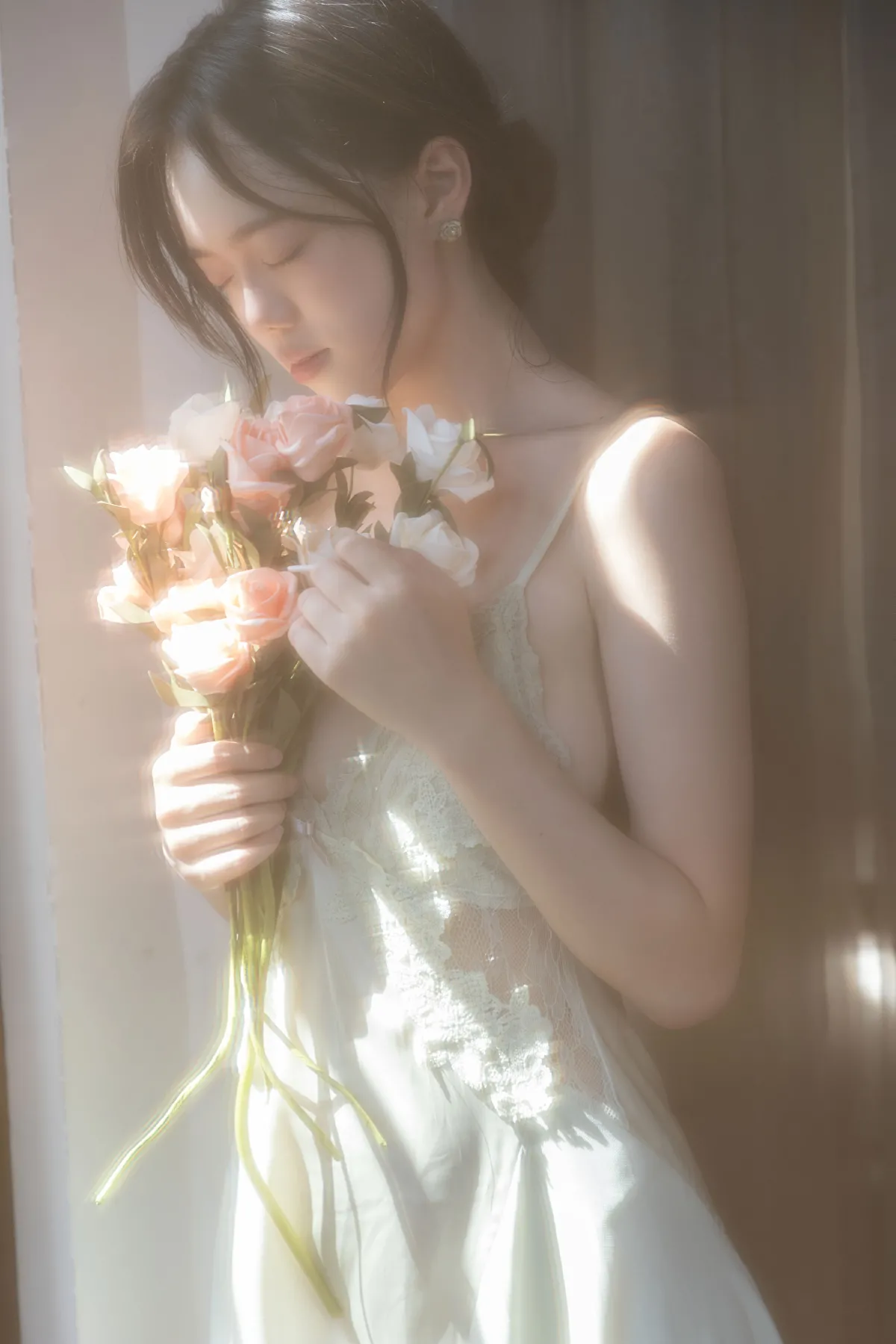 夏季结束前在老房子里的身体记录4